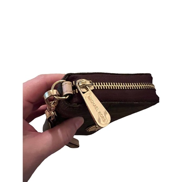 Michael Kors Brown Black Leather MK Print Full Zip Wallet Wristlet Card Holder - Picture 3 of 9
